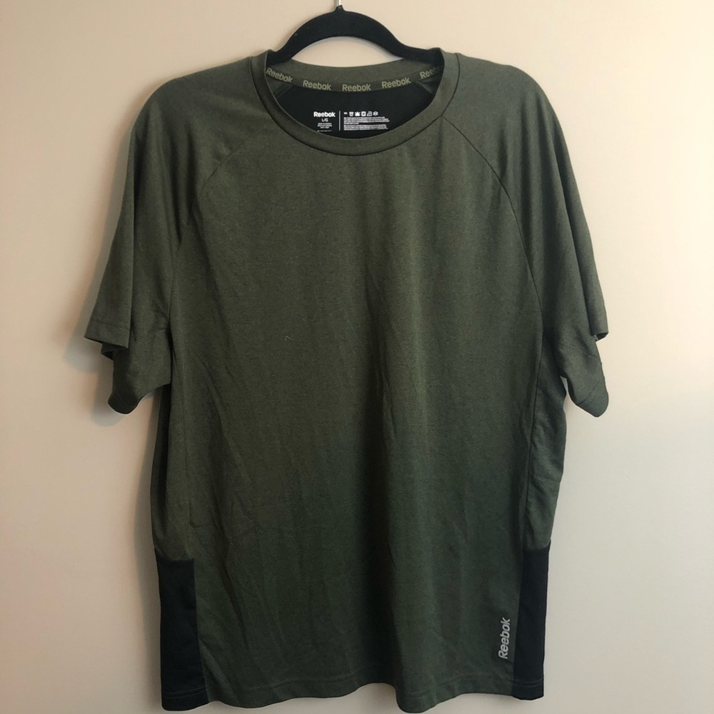 Reebok T Shirt